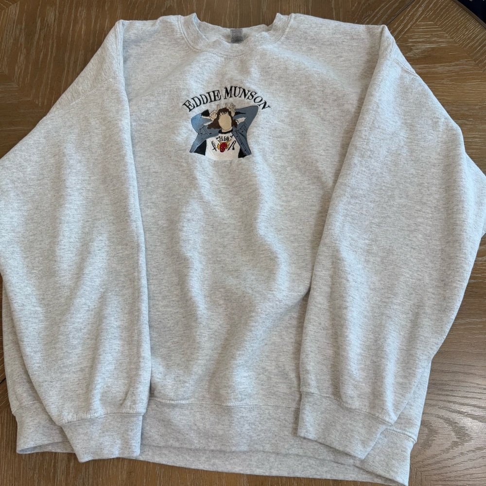 Eddie Munson Gray Crewneck gildan Sweatershirt